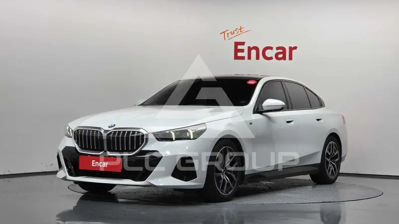 2025 BMW 520M
