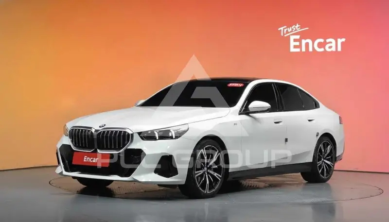 2025 BMW 530M