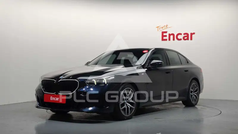2025 BMW 520M