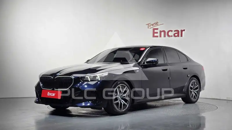 2025 BMW 520M