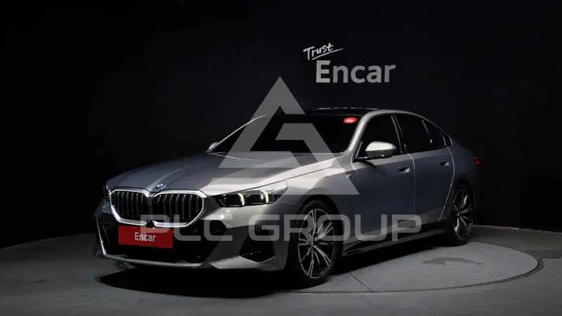 2025 BMW 530M