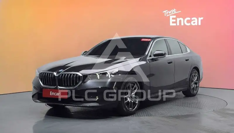 2025 BMW 520