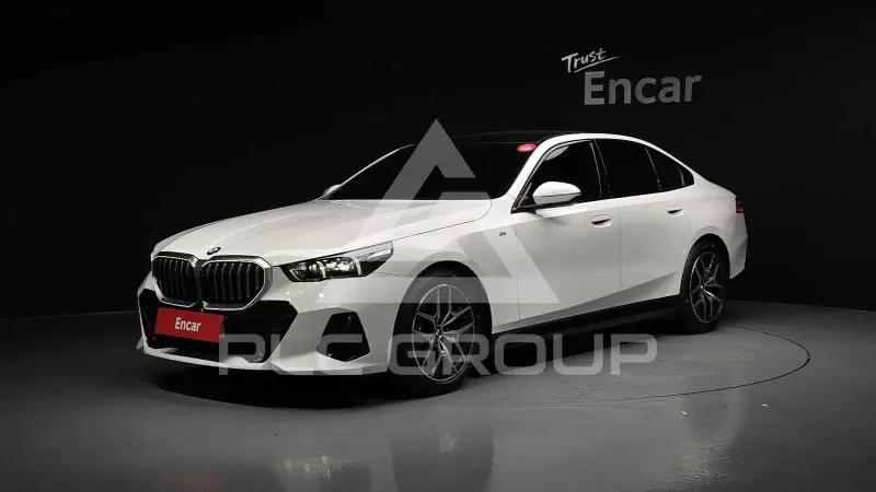 2025 BMW 520M