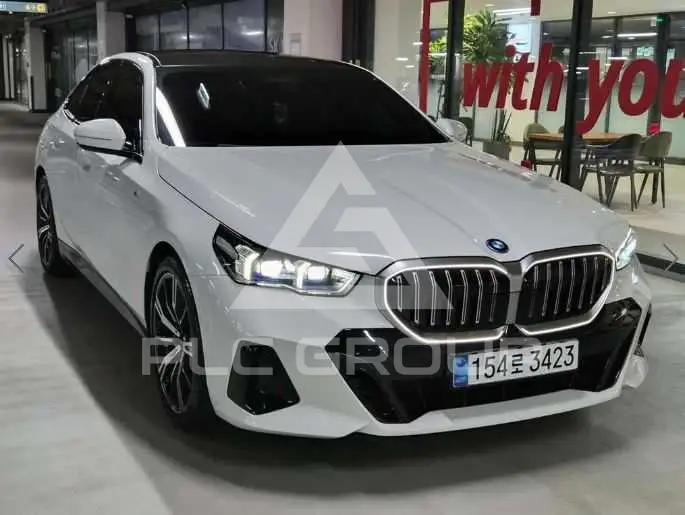 2025 BMW 535