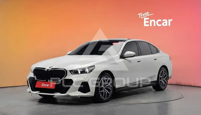 2025 BMW 520M