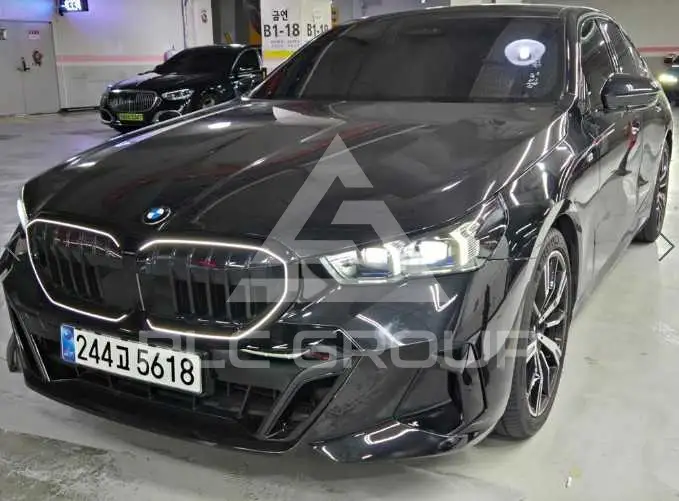 2025 BMW 535