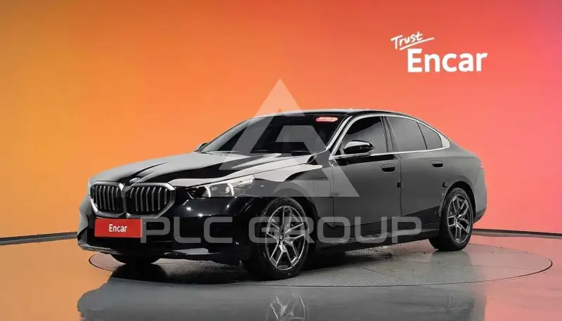 2025 BMW 530