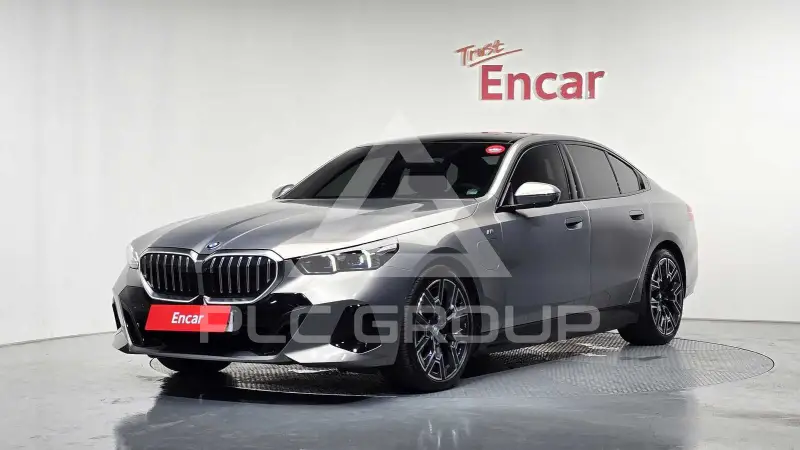 2025 BMW 530M