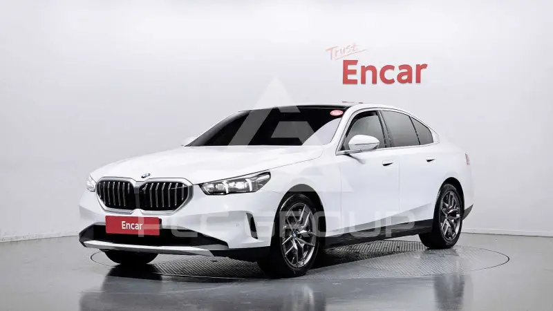 2025 BMW 535
