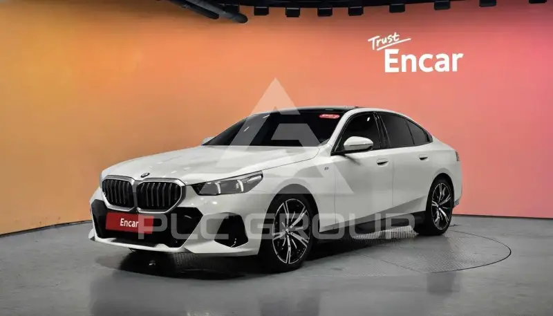 2025 BMW 530M