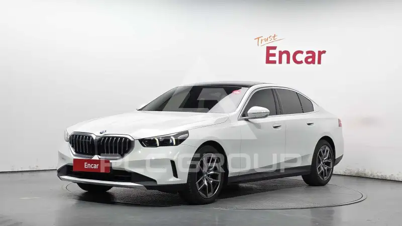 2025 BMW 535
