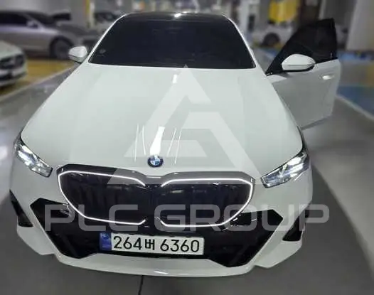 2025 BMW 520