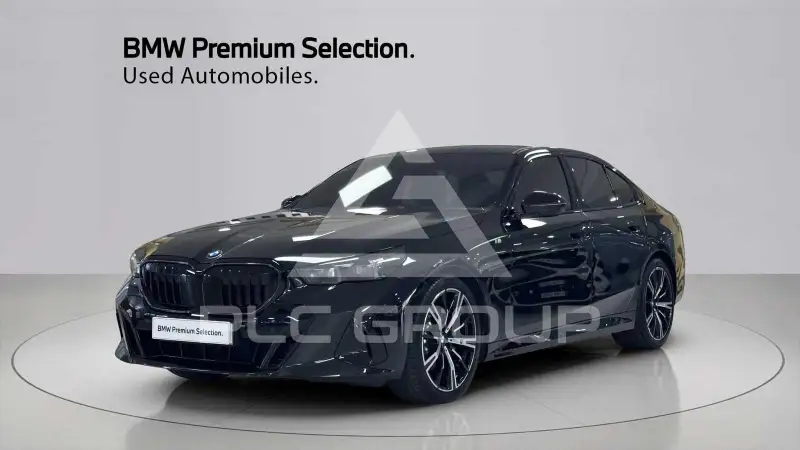 2025 BMW 520