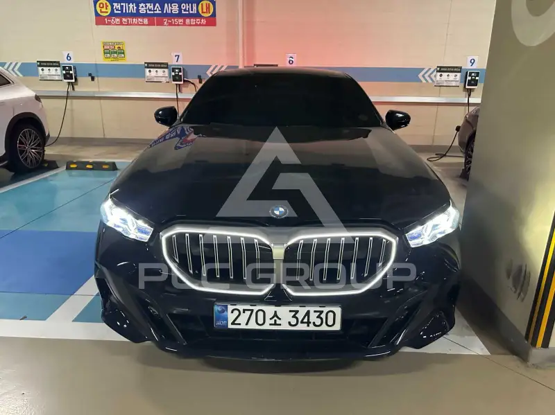 2025 BMW 530M