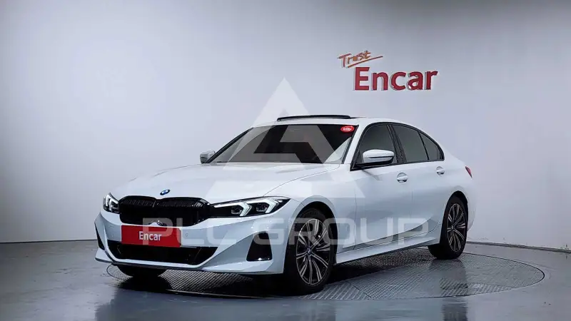 2025 BMW 320