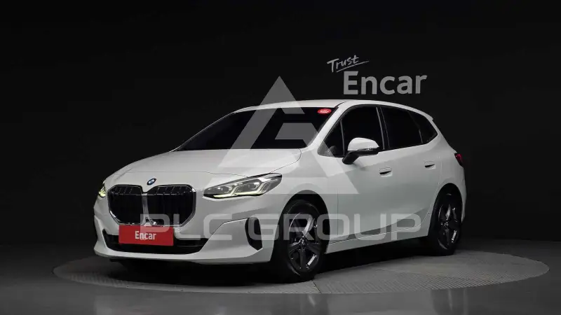 2025 BMW 218