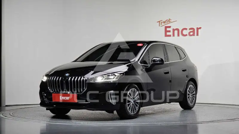2025 BMW 218