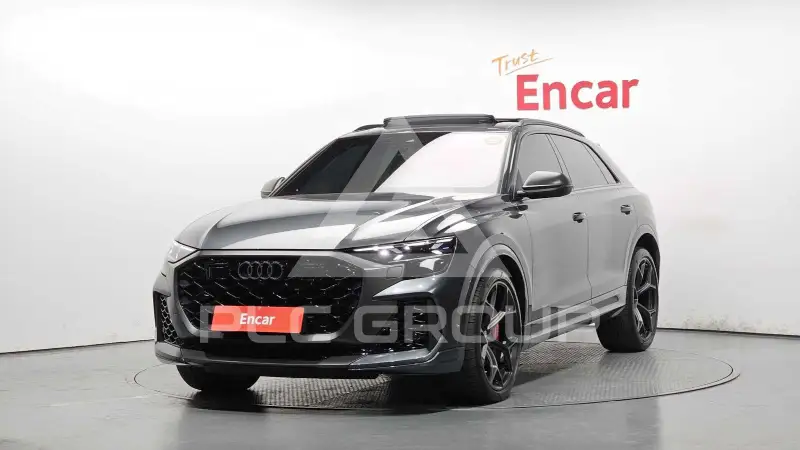 2025 Audi RSQ8