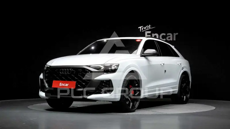 2025 Audi RSQ8