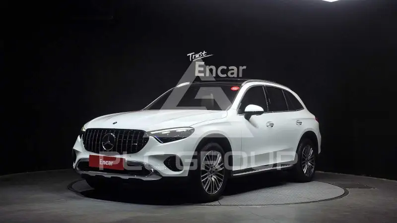 2025 Mercedes Benz GLC-Class