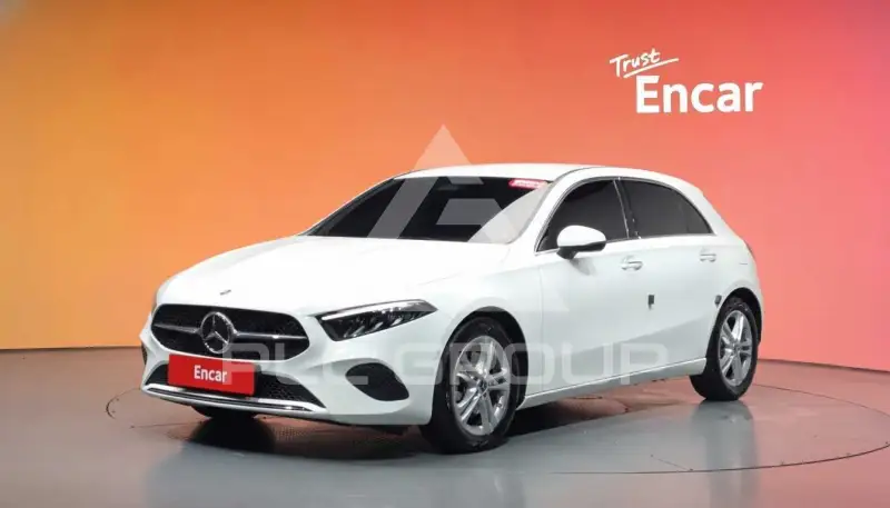 2025 Mercedes Benz A