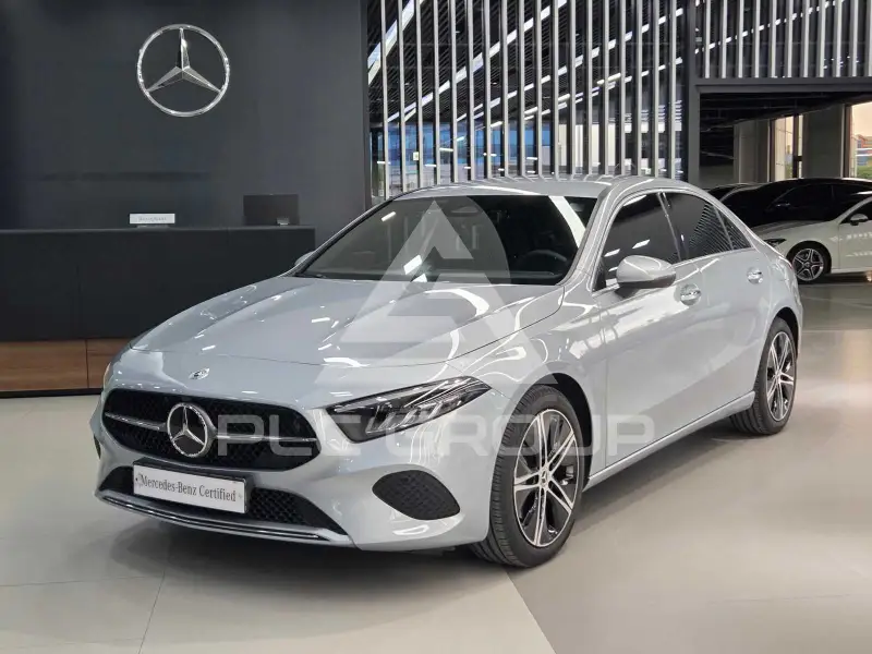 2025 Mercedes Benz A