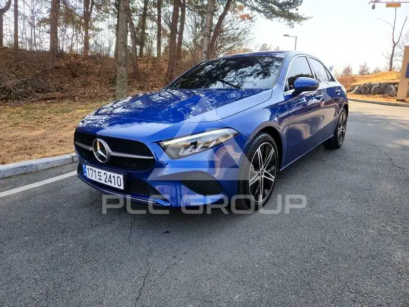 2025 Mercedes Benz A