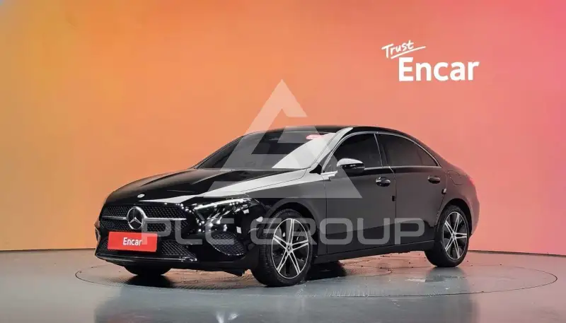 2025 Mercedes Benz A