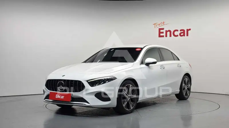 2025 Mercedes Benz A