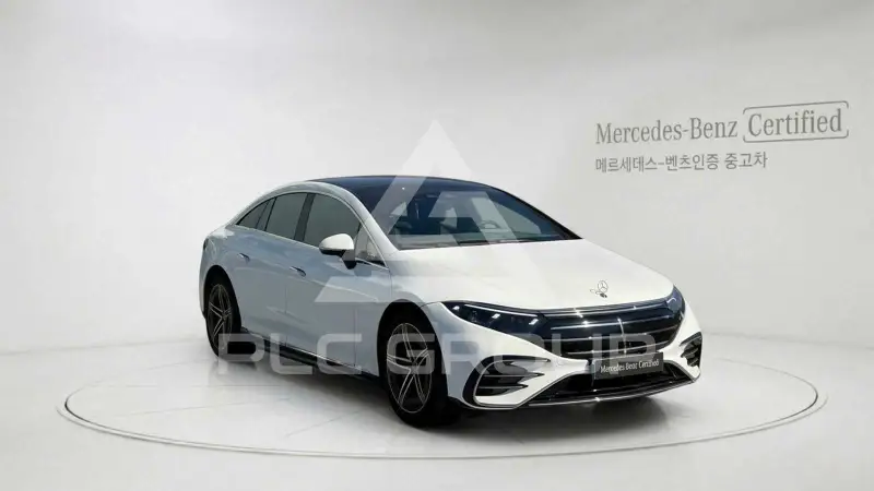2025 Mercedes Benz Eqs