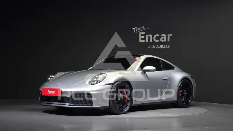 2025 Porsche 911