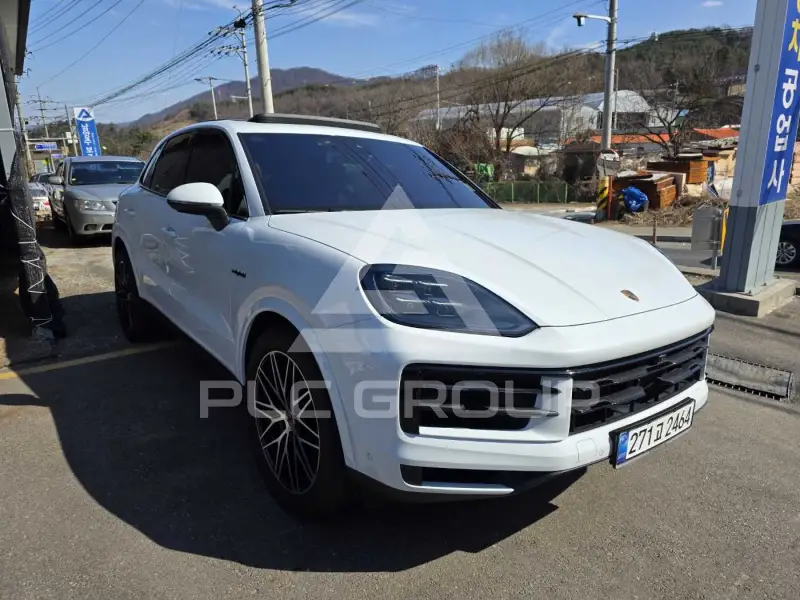 2025 Porsche Cayenne