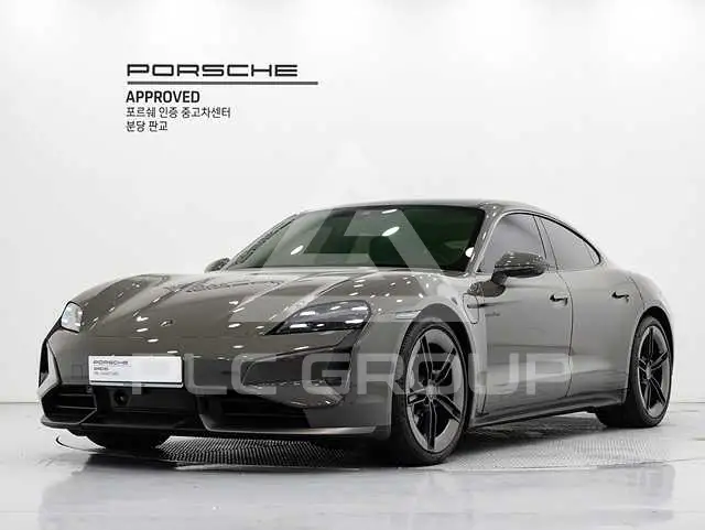 2025 Porsche Taycan