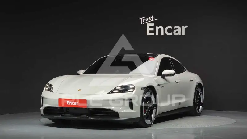 2025 Porsche Taycan