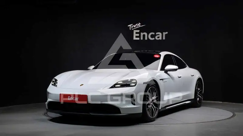 2025 Porsche Taycan