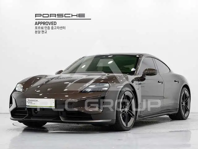 2025 Porsche Taycan
