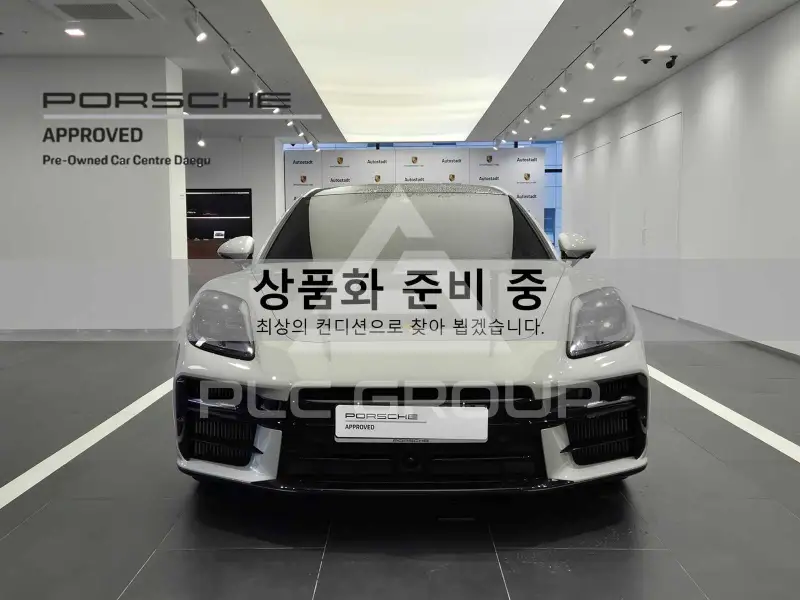 2025 Porsche Panamera