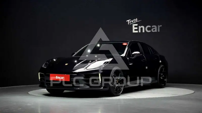 2025 Porsche Panamera