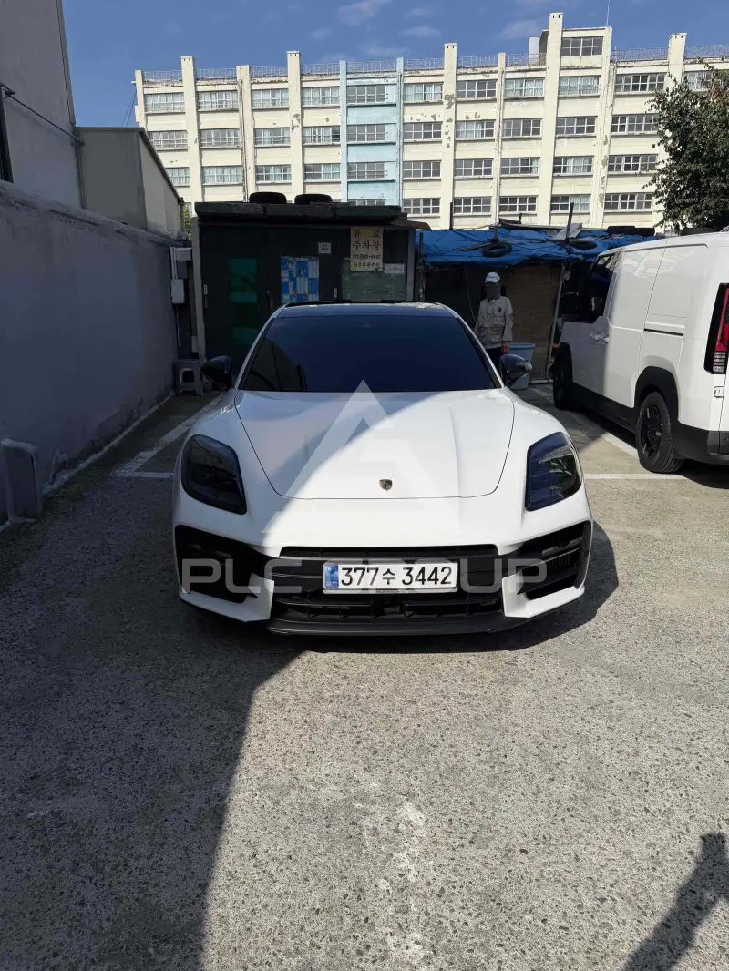 2025 Porsche Panamera