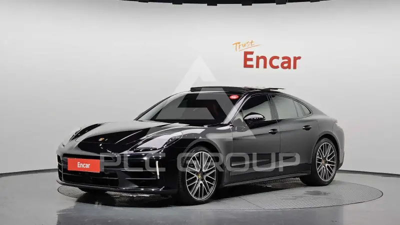2025 Porsche Panamera