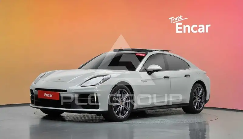 2025 Porsche Panamera