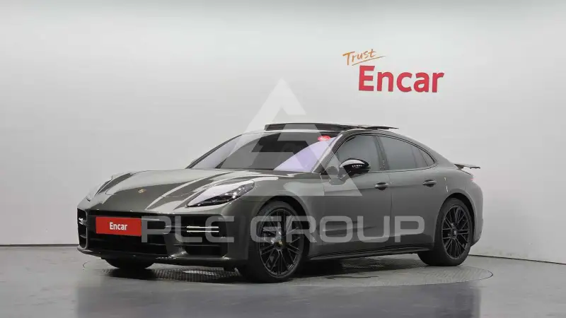 2025 Porsche Panamera