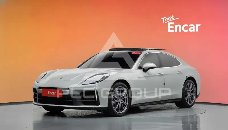 2025 Porsche Panamera