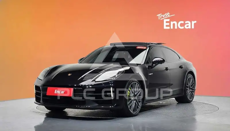 2025 Porsche Panamera