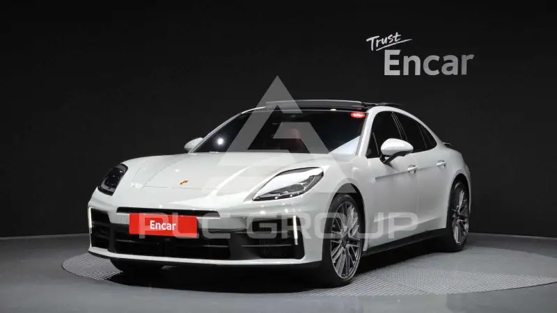 2025 Porsche Panamera