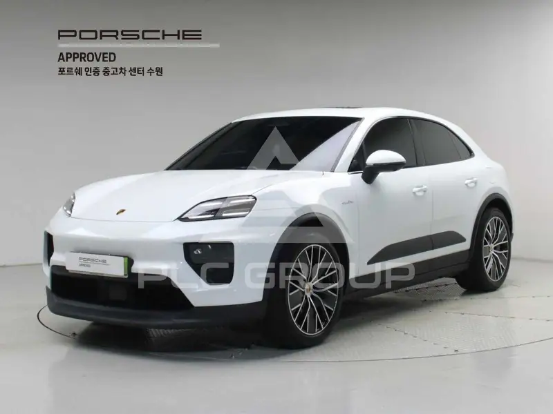 2025 Porsche Macan