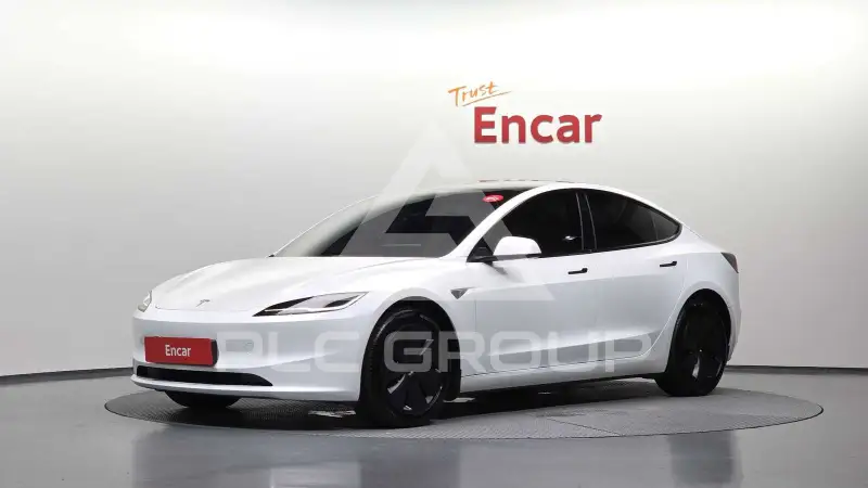 2025 Tesla Model 3