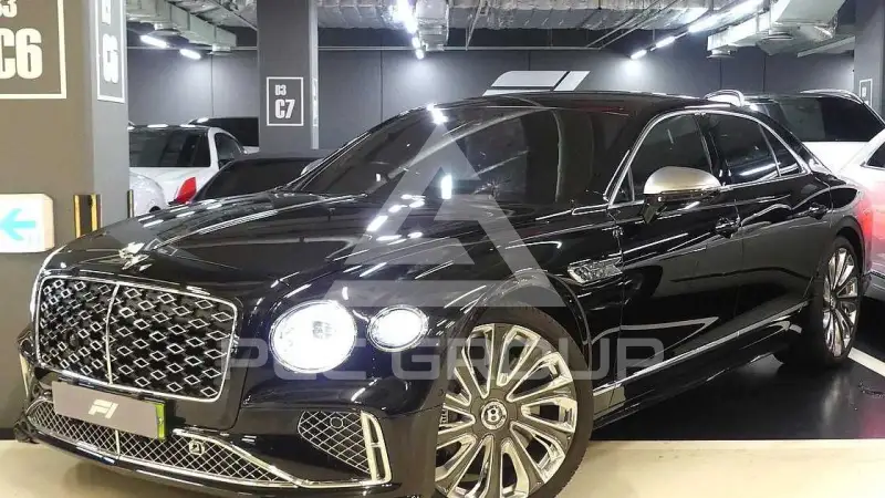 2025 Bentley Flying