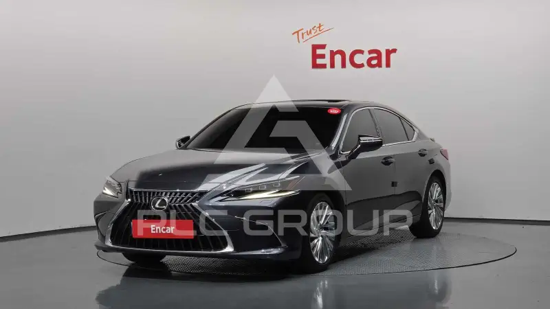 2025 Lexus ES