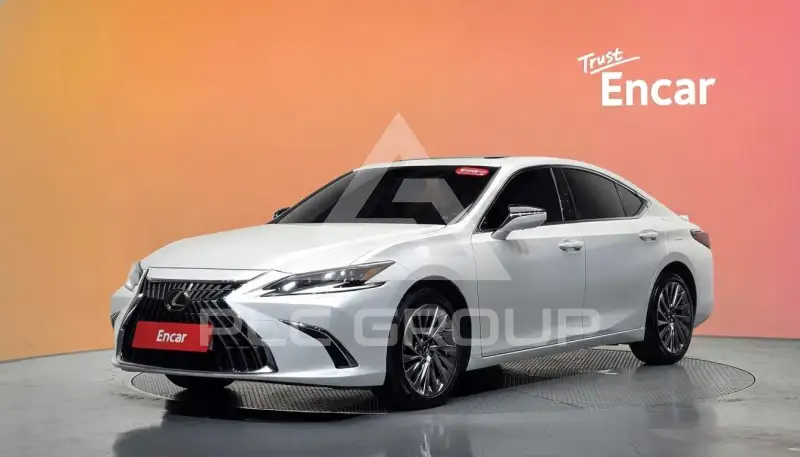 2025 Lexus ES